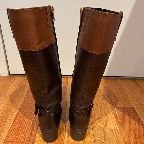 Bandolino Two-tone Brown Leather Boots - Picture 3 of 7